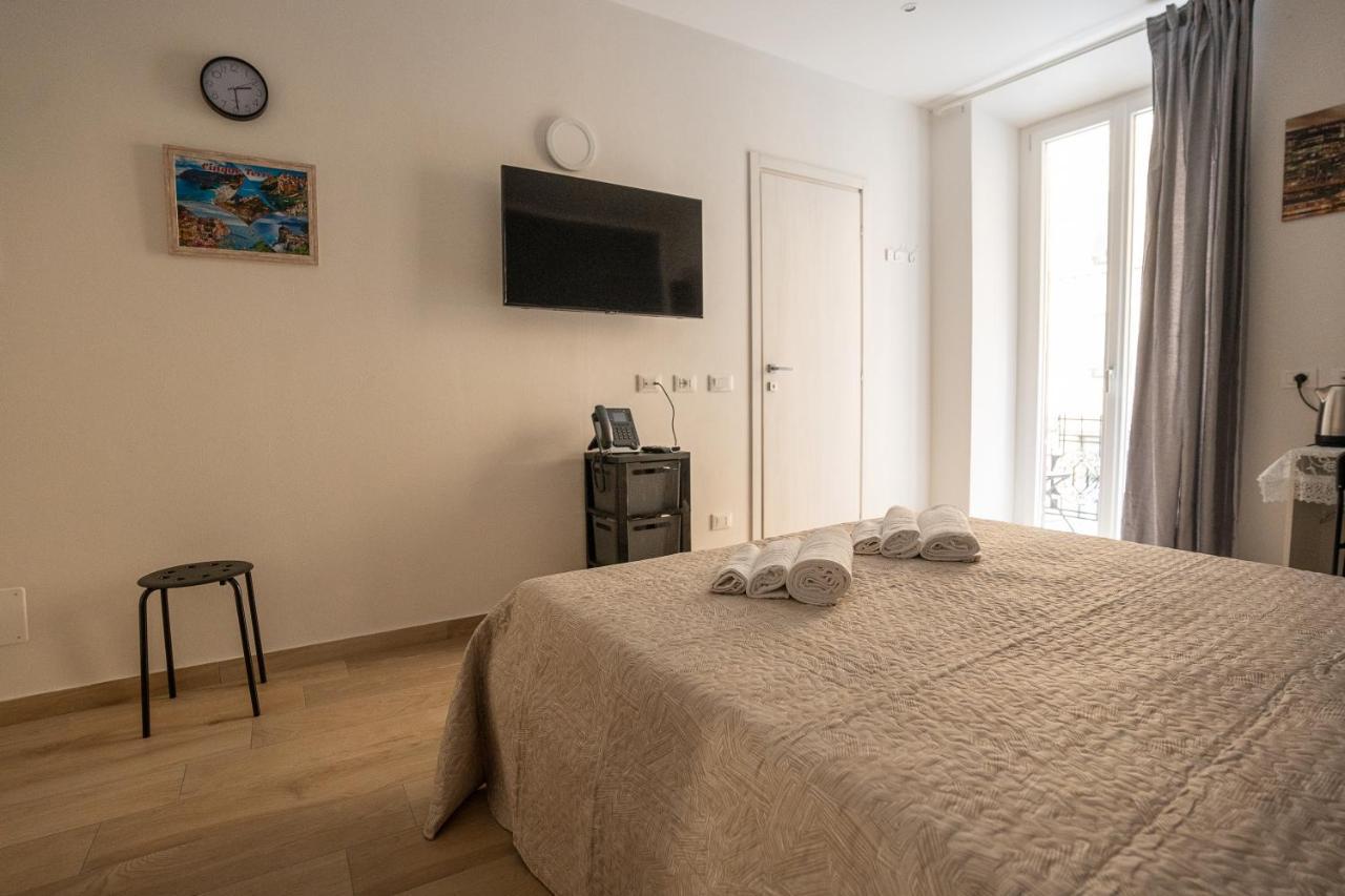 Bed and Breakfast Le Stelle Della Spezia Esterno foto
