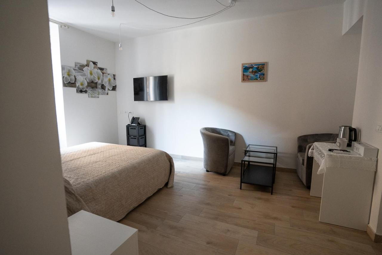Bed and Breakfast Le Stelle Della Spezia Esterno foto